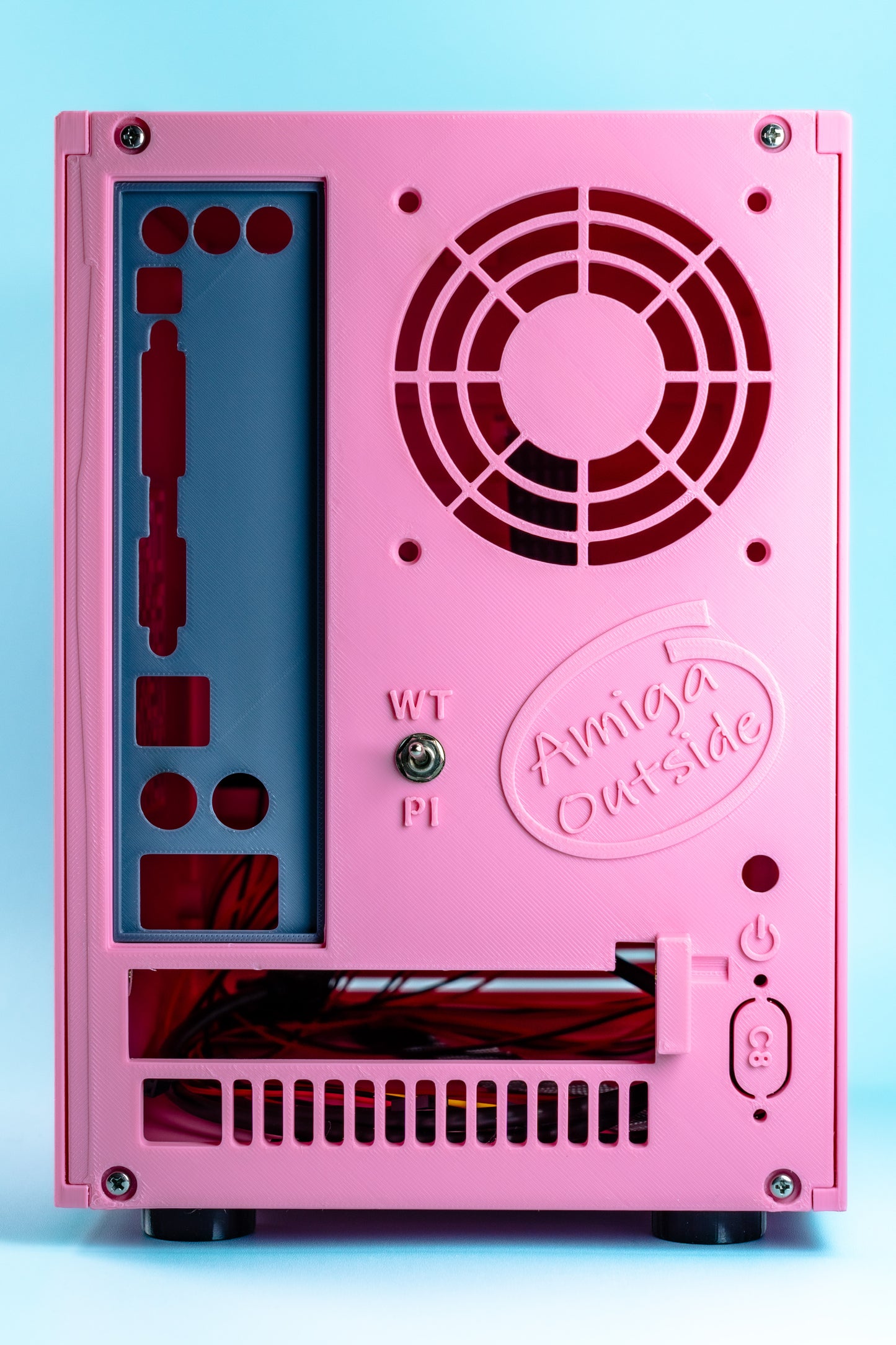 The Official ITX Llama Case [preorder]