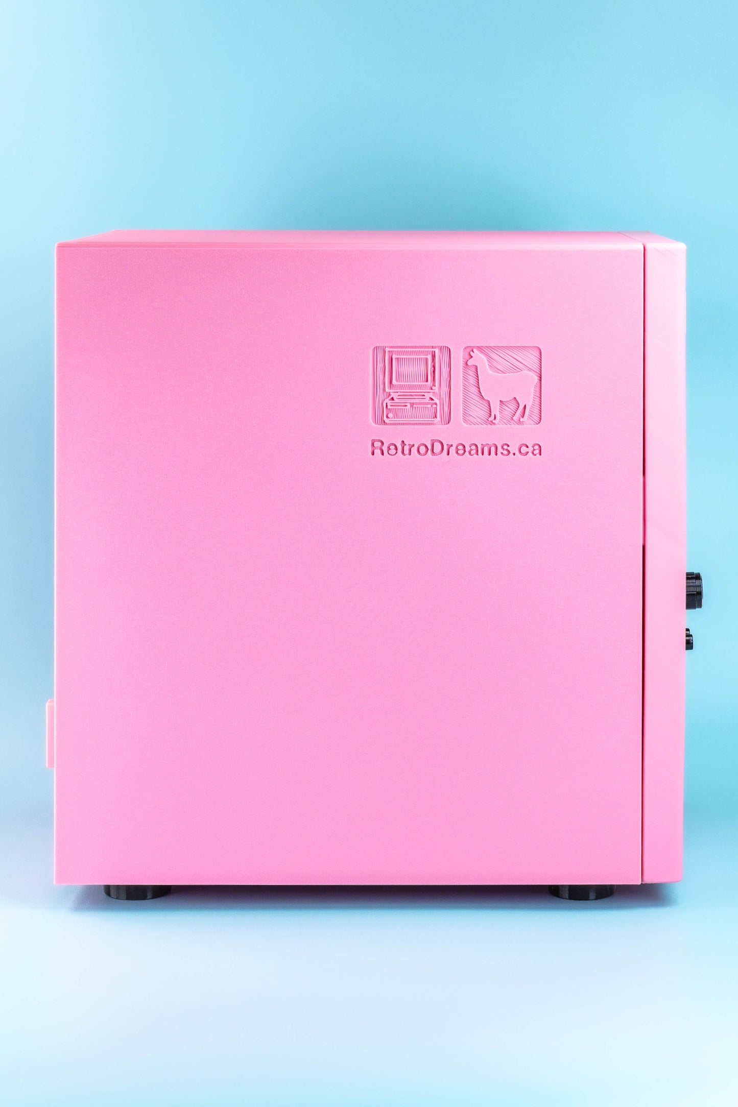 The Official ITX Llama Case [preorder]